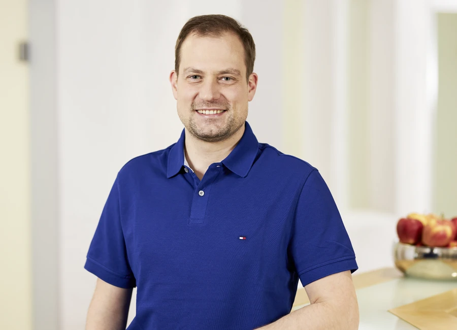 Dr. Florian Schraivogel, Dr. Florian Schraivogel